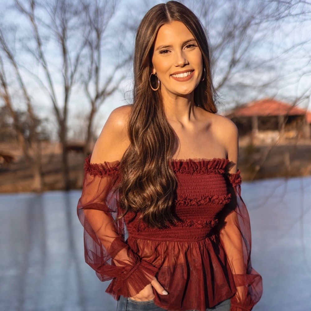 Meet your Posher, Sierra
